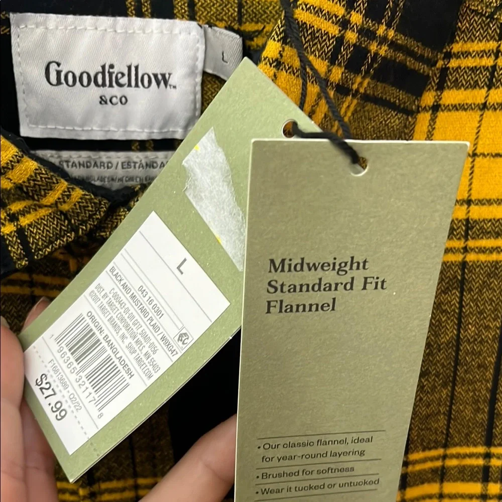 Men's Black and Mustard Plaid Flannel Shirt - Picture 6 of 8